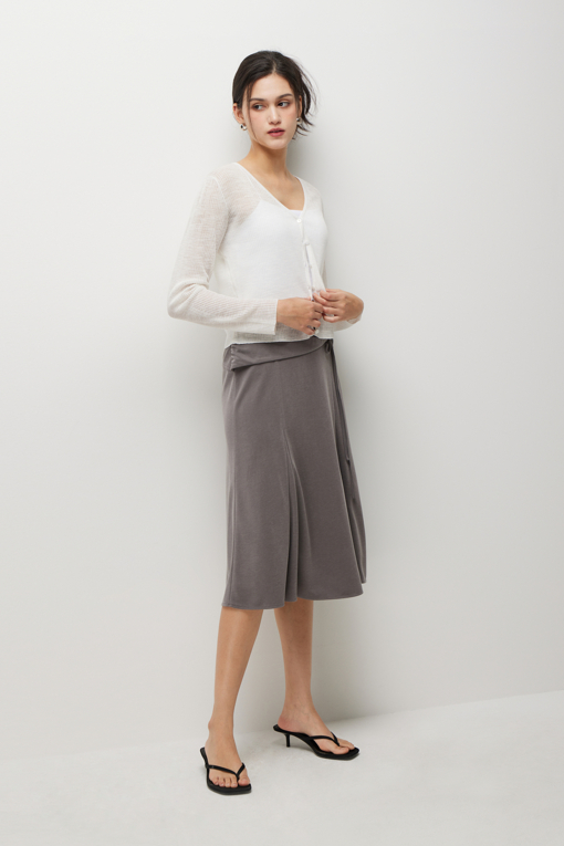https://img.benettonmall.com/PARTS/KS/26S/SAKCZ2631WH_MB_D8.jpg?cb=1777643535