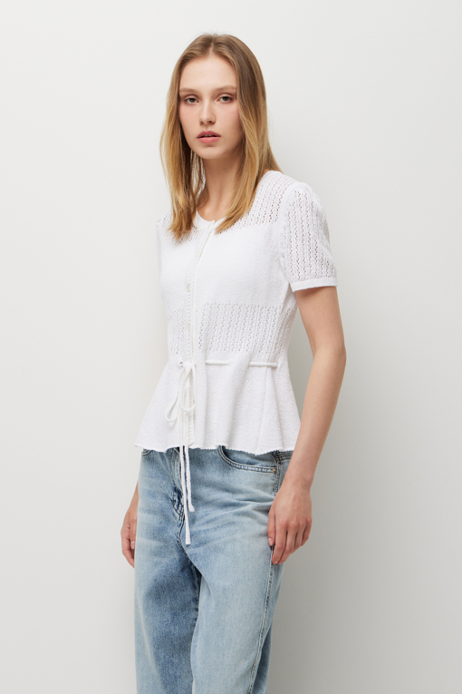 https://img.benettonmall.com/PARTS/KS/26S/SAKCZ3631IV_MB_D1.jpg?cb=1787055407