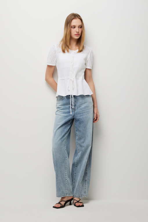 https://img.benettonmall.com/PARTS/KS/26S/SAKCZ3631IV_MB_D5.jpg?cb=1787055407