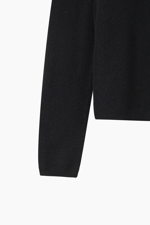 https://img.benettonmall.com/PARTS/KS/26S/SAKP01611BK_MB_D13.jpg?cb=1782918151