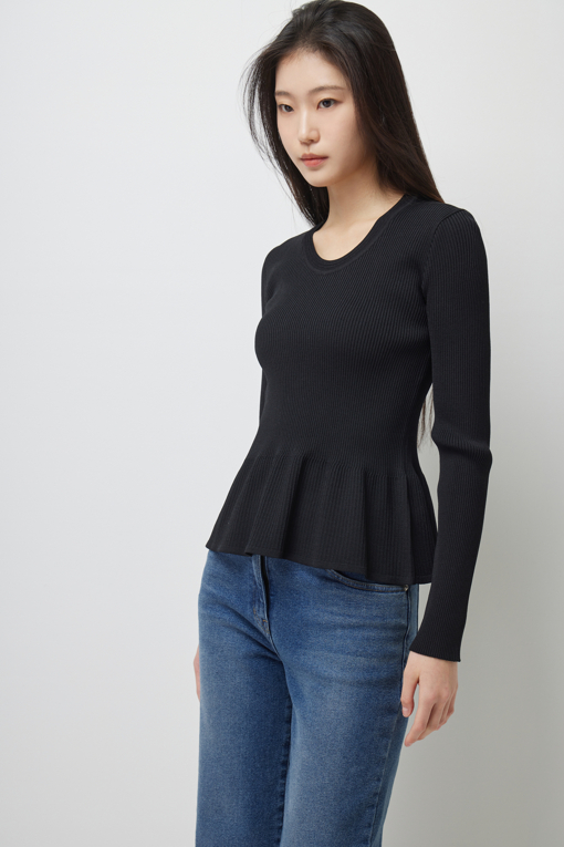 https://img.benettonmall.com/PARTS/KS/26S/SAKP07611BK_MB_D3.jpg?cb=1782918151