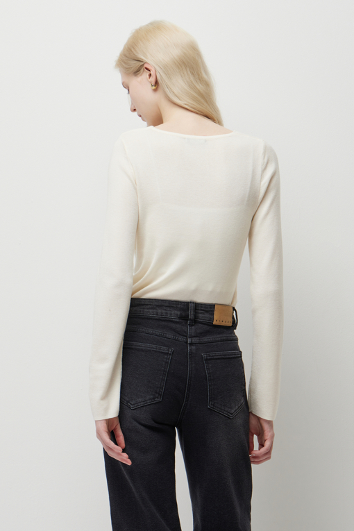 https://img.benettonmall.com/PARTS/KS/26S/SAKP09611IV_MB_D2.jpg?cb=1782918151