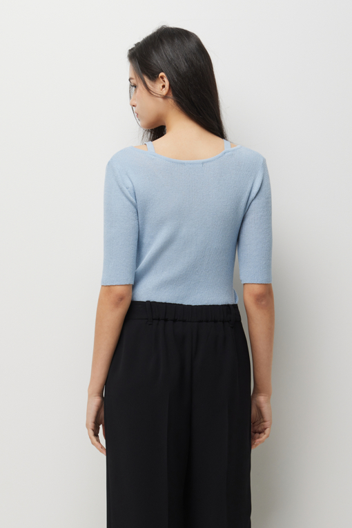 https://img.benettonmall.com/PARTS/KS/26S/SAKP33631BL_MB_D2.jpg?cb=1782918151