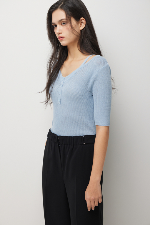 https://img.benettonmall.com/PARTS/KS/26S/SAKP33631BL_MB_D3.jpg?cb=1782918151