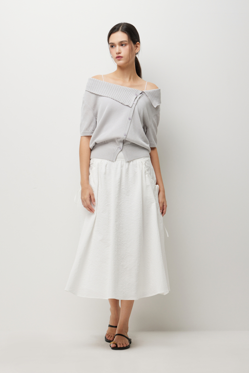 https://img.benettonmall.com/PARTS/KS/26S/SAKP37631LG_MB_D5.jpg?cb=1782918151