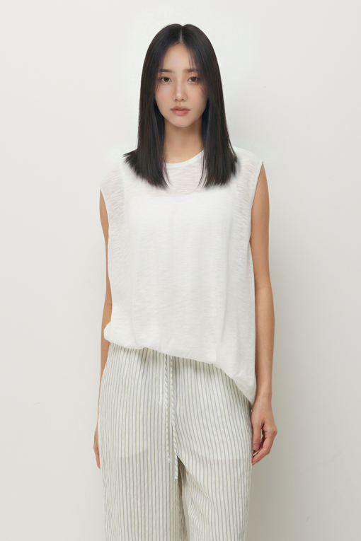https://img.benettonmall.com/PARTS/KS/26S/SAKP41631IV_MB_D0.jpg?cb=1782918151