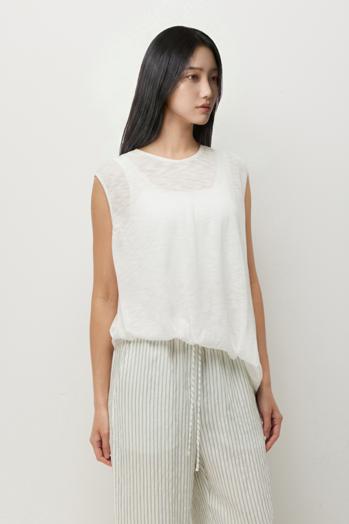 https://img.benettonmall.com/PARTS/KS/26S/SAKP41631IV_MB_D1.jpg?cb=1782918151