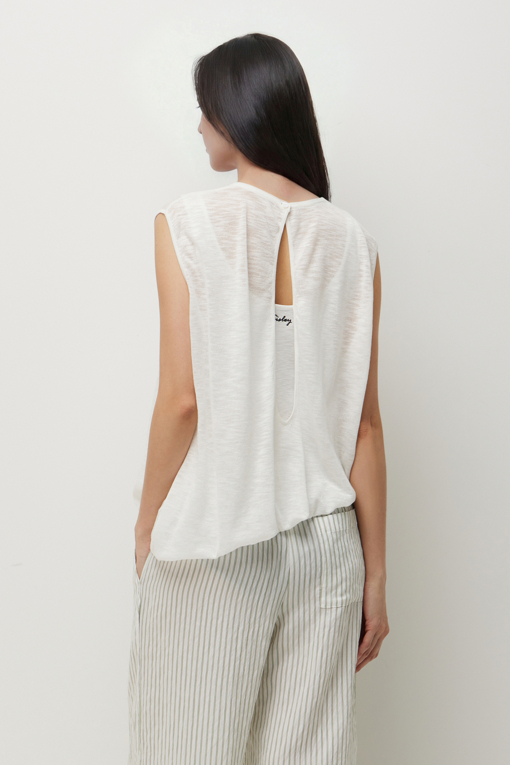 https://img.benettonmall.com/PARTS/KS/26S/SAKP41631IV_MB_D2.jpg?cb=1782918151