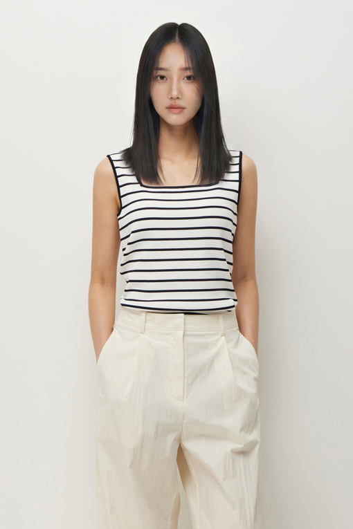 https://img.benettonmall.com/PARTS/KS/26S/SAKP42631IV_MB_D0.jpg?cb=1782918151