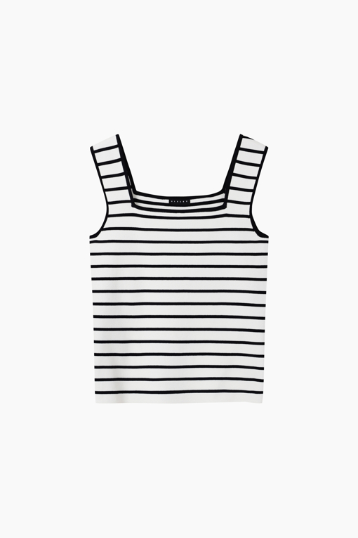 https://img.benettonmall.com/PARTS/KS/26S/SAKP42631IV_MB_D10.jpg?cb=1782918151