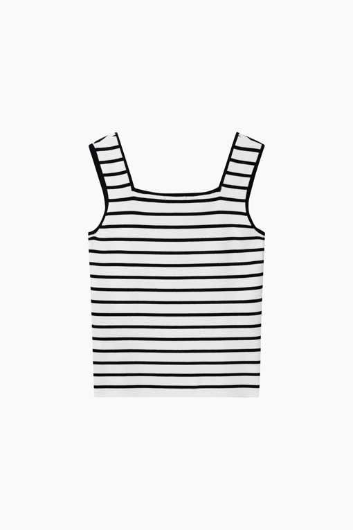 https://img.benettonmall.com/PARTS/KS/26S/SAKP42631IV_MB_D11.jpg?cb=1782918151