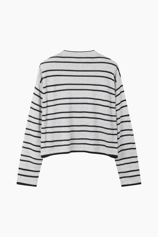 https://img.benettonmall.com/PARTS/KS/26S/SAKP71611LG_MB_D11.jpg