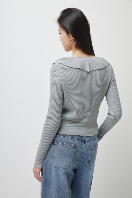 https://img.benettonmall.com/PARTS/KS/26S/SAKP73611LG_MB_D4.jpg