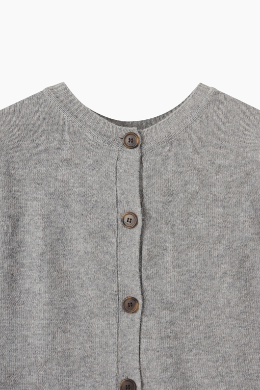 https://img.benettonmall.com/PARTS/KS/26S/SAKPE1611GR_MB_D13.jpg?cb=1782918151