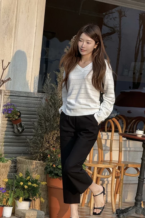 https://img.benettonmall.com/PARTS/KS/26S/SAKPE5631WH_MB.jpg?cb=1775735139