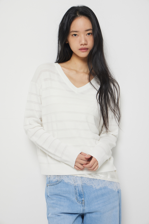 https://img.benettonmall.com/PARTS/KS/26S/SAKPE5631WH_MB_D8.jpg?cb=1775735139