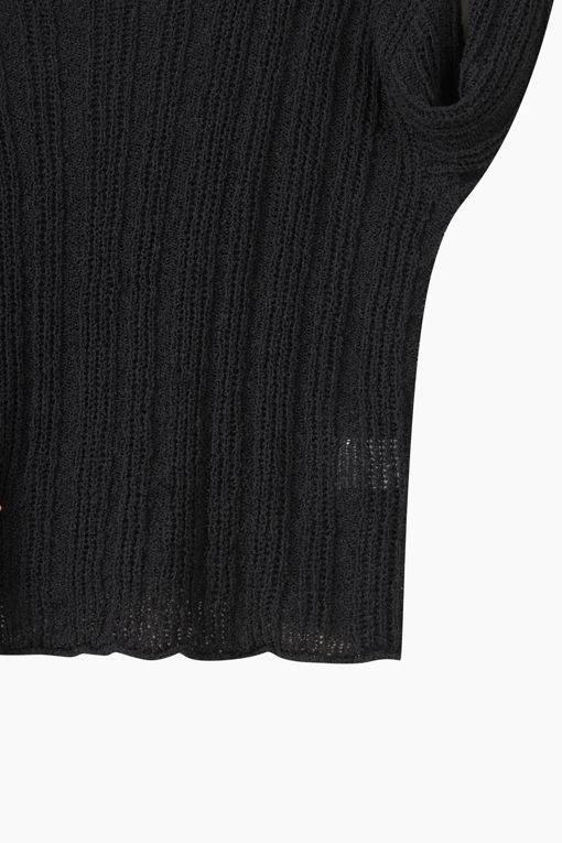 https://img.benettonmall.com/PARTS/KS/26S/SAKPE6631BK_MB_D14.jpg?cb=1778668868