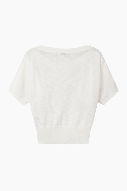 https://img.benettonmall.com/PARTS/KS/26S/SAKPE8631IV_MB_D11.jpg?cb=1777643535