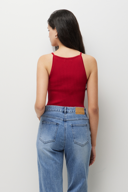 https://img.benettonmall.com/PARTS/KS/26S/SAKPZ2631RD_MB_D5.jpg?cb=1777643535
