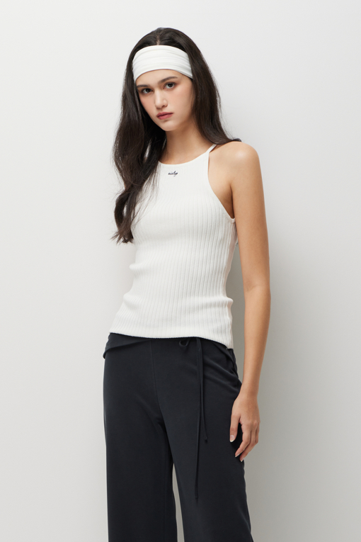 https://img.benettonmall.com/PARTS/KS/26S/SAKPZ2631WH_MB_D0.jpg?cb=1782918151