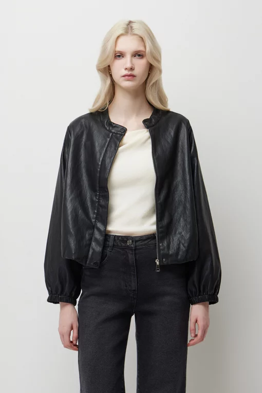 https://img.benettonmall.com/PARTS/KS/26S/SALEE1611BK_MB.jpg?cb=1781018661
