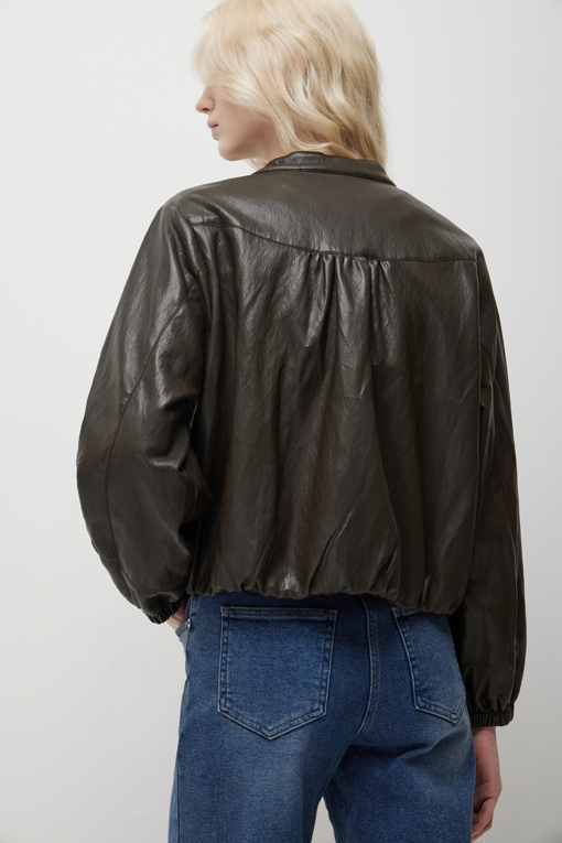 https://img.benettonmall.com/PARTS/KS/26S/SALEE1611BR_MB_D4.jpg?cb=1781018661