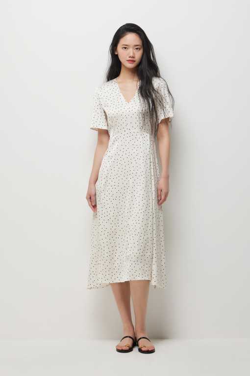 https://img.benettonmall.com/PARTS/KS/26S/SAOP31631CR_MB_D0.jpg?cb=1782918151