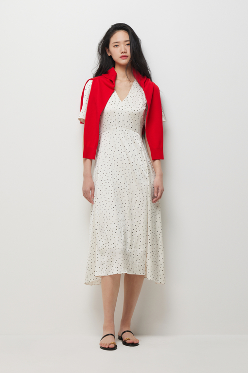 https://img.benettonmall.com/PARTS/KS/26S/SAOP31631CR_MB_D5.jpg?cb=1782918151
