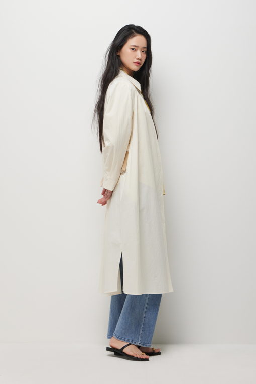 https://img.benettonmall.com/PARTS/KS/26S/SAOP33631CR_MB_D1.jpg?cb=1782918151