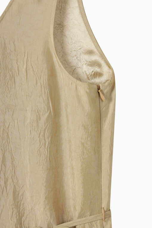 https://img.benettonmall.com/PARTS/KS/26S/SAOP34631BG_MB_D14.jpg?cb=1782918151