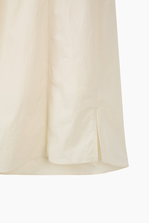 https://img.benettonmall.com/PARTS/KS/26S/SAOP35631BE_MB_D15.jpg?cb=1782918151