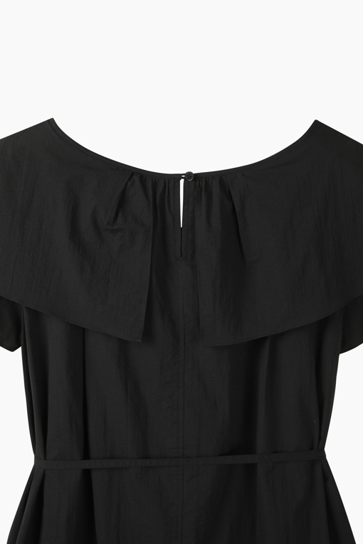 https://img.benettonmall.com/PARTS/KS/26S/SAOP35631BK_MB_D6.jpg?cb=1778668868