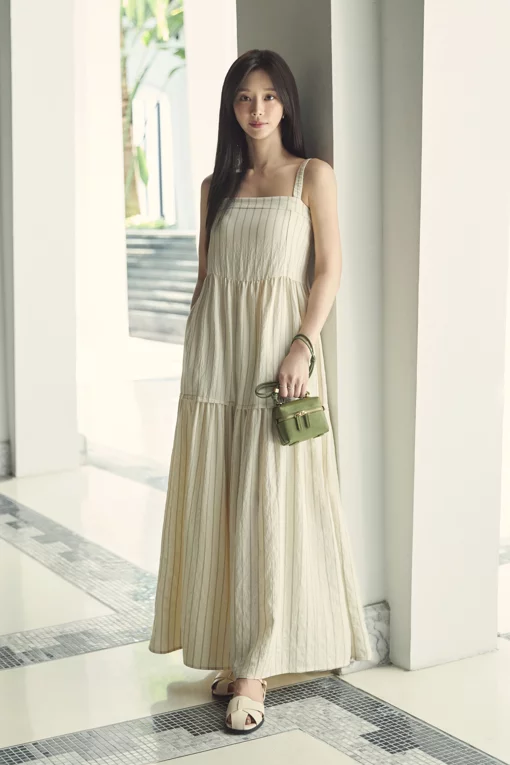 https://img.benettonmall.com/PARTS/KS/26S/SAOP40631BG_MB.jpg?cb=1782918151