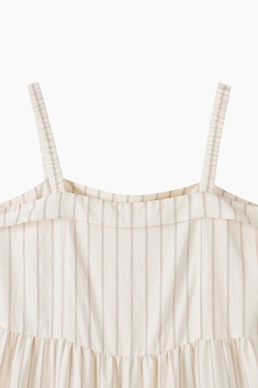 https://img.benettonmall.com/PARTS/KS/26S/SAOP40631BG_MB_D12.jpg?cb=1782918151