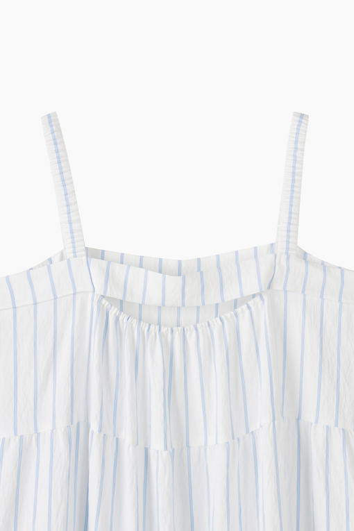 https://img.benettonmall.com/PARTS/KS/26S/SAOP40631LB_MB_D15.jpg?cb=1782918151