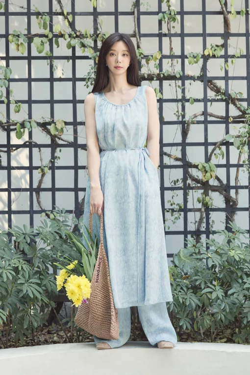 https://img.benettonmall.com/PARTS/KS/26S/SAOP41631BL_MB.jpg?cb=1782918151
