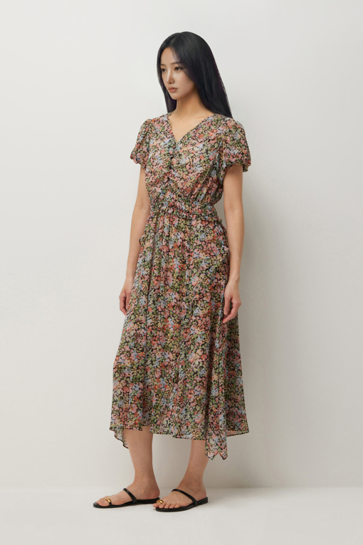 https://img.benettonmall.com/PARTS/KS/26S/SAOP43631BK_MB_D1.jpg?cb=1782918151