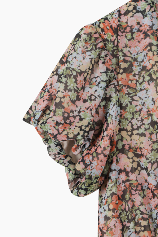 https://img.benettonmall.com/PARTS/KS/26S/SAOP43631BK_MB_D13.jpg?cb=1782918151