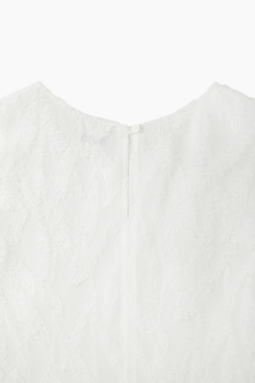 https://img.benettonmall.com/PARTS/KS/26S/SAOPE2631WH_MB_D15.jpg?cb=1778668868