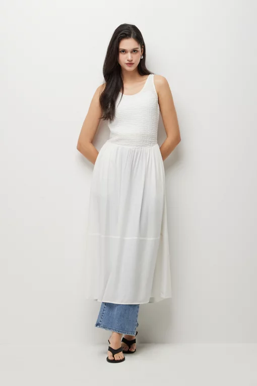 https://img.benettonmall.com/PARTS/KS/26S/SAOPE3631WH_MB.jpg?cb=1778668868