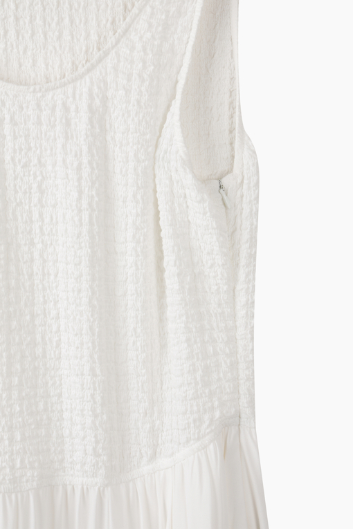 https://img.benettonmall.com/PARTS/KS/26S/SAOPE3631WH_MB_D14.jpg?cb=1778668868