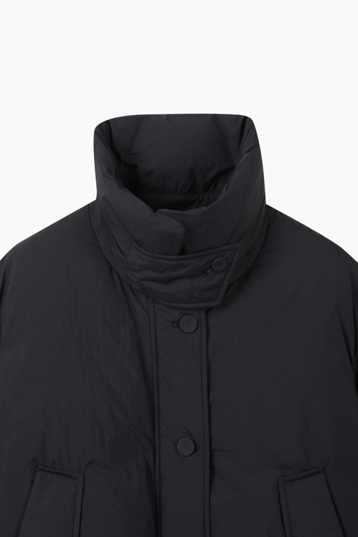 https://img.benettonmall.com/PARTS/KS/26S/SAPDE1611BK_MB_D12.jpg?cb=1782918151