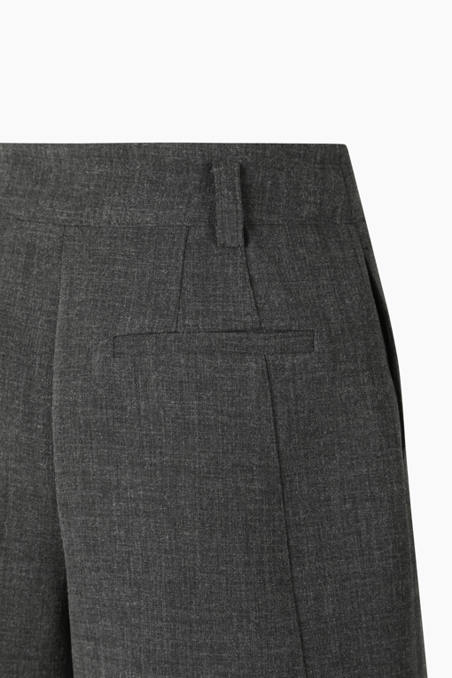 https://img.benettonmall.com/PARTS/KS/26S/SAPT01611MG_MB_D13.jpg?cb=1782918151
