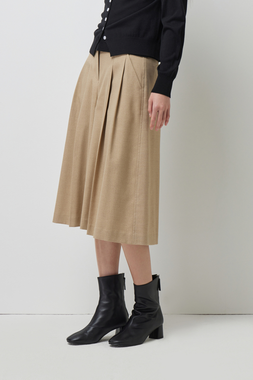 https://img.benettonmall.com/PARTS/KS/26S/SAPT03611BG_MB_D2.jpg?cb=1782918151