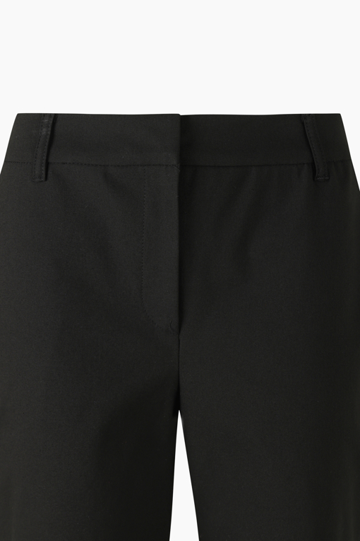 https://img.benettonmall.com/PARTS/KS/26S/SAPT31631BK_MB_D12.jpg?cb=1782918151