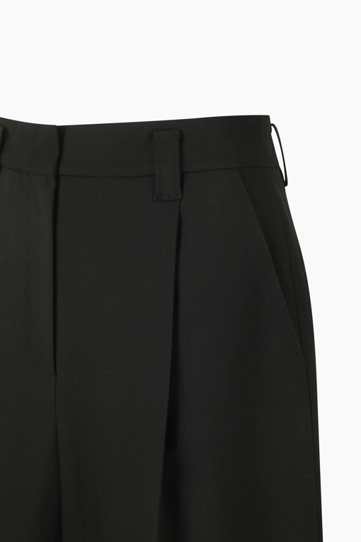 https://img.benettonmall.com/PARTS/KS/26S/SAPT33631BK_MB_D13.jpg?cb=1782918151