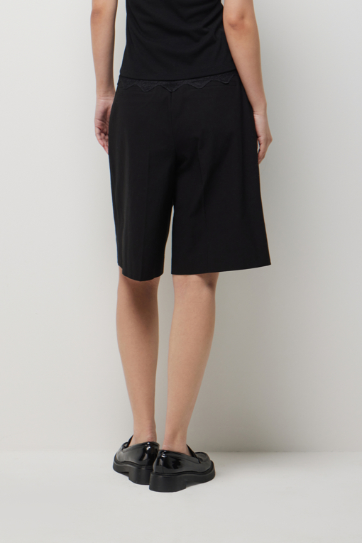 https://img.benettonmall.com/PARTS/KS/26S/SAPT33631BK_MB_D3.jpg?cb=1782918151