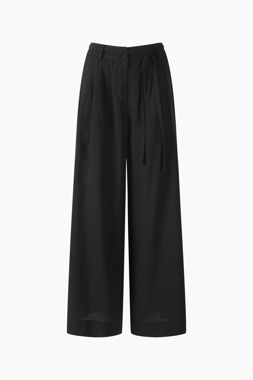 https://img.benettonmall.com/PARTS/KS/26S/SAPT37631BK_MB_D10.jpg?cb=1781170995
