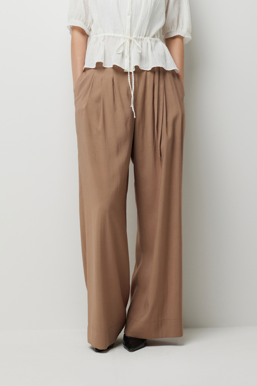 https://img.benettonmall.com/PARTS/KS/26S/SAPT37631CA_MB_D0.jpg?cb=1782918151