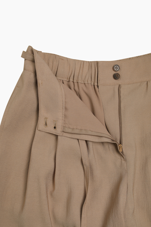 https://img.benettonmall.com/PARTS/KS/26S/SAPT37631CA_MB_D4.jpg?cb=1778668868
